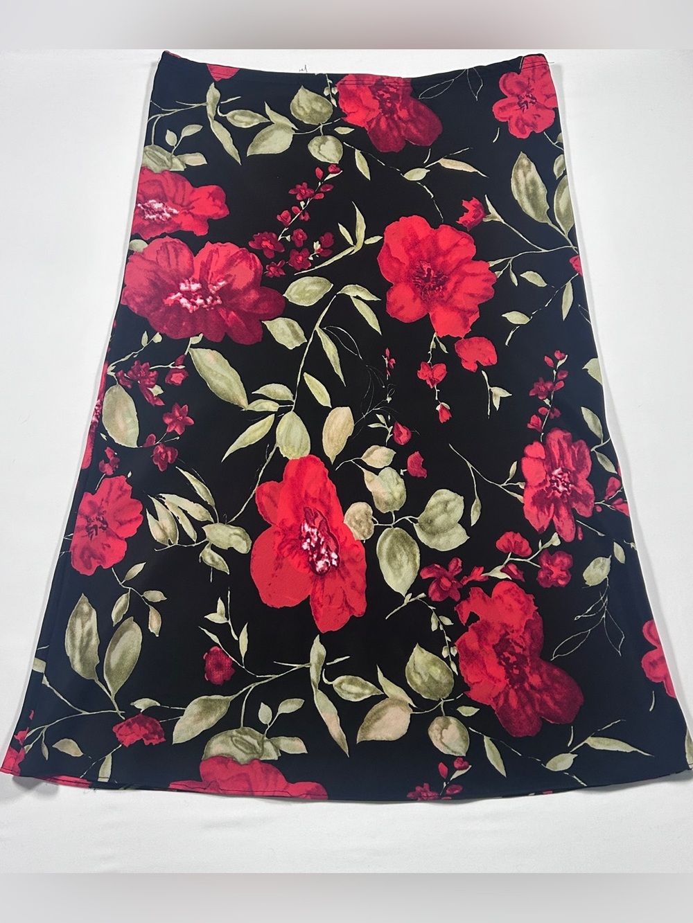 90s vintage Ambiance Black Midi Skirt with Red & Green Floral Print - Large